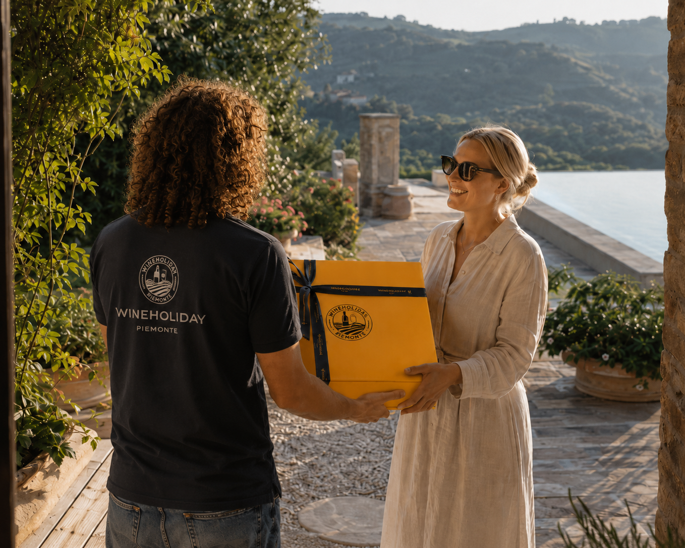 Piemonte Poolside Box